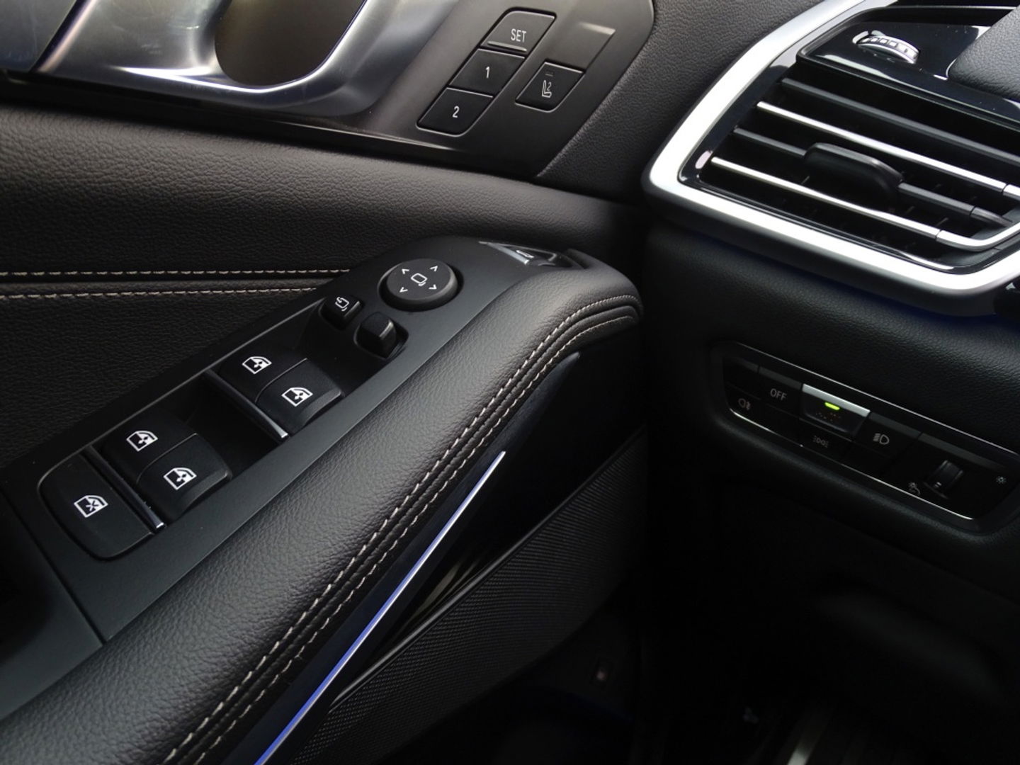 BMW X5 45e 394PK X-drive / M-Sport / pano / Laser / 360°C / 2022