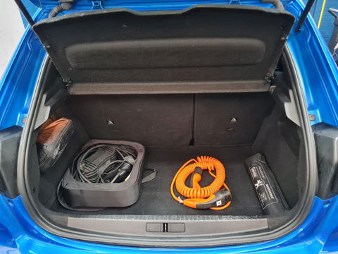 Peugeot e-208 EV Allure 50 kWh {SOH-91%} Aut *FULL-LED | DIGI-COCKPIT | BLINDSPOT | CAMERA | NAVI-FULLMAP | LANE-ASSIST | KEYLESS | DAB | CCS-FASTLOADER | TOP-VIEW | AMBIENT-LIGHT | PRIVACY-GLASS | 17"ALU*