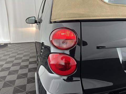 Smart Fortwo cabrio Electric drive Brabus Black-Edition 18 kWh {SOH-99%} Aut. *NAVI-FULLMAP | LEATHER | AIRCO | HEATED-SPORTSEATS | CRUISE | SHIFT-PADDLES  | AIRSCARF | 16'' ALU*