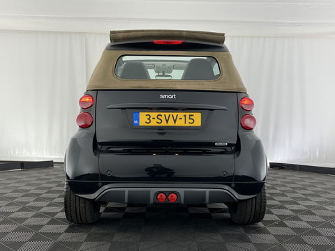 Smart Fortwo cabrio Electric drive Brabus Black-Edition 18 kWh {SOH-99%} Aut. *NAVI-FULLMAP | LEATHER | AIRCO | HEATED-SPORTSEATS | CRUISE | SHIFT-PADDLES  | AIRSCARF | 16'' ALU*