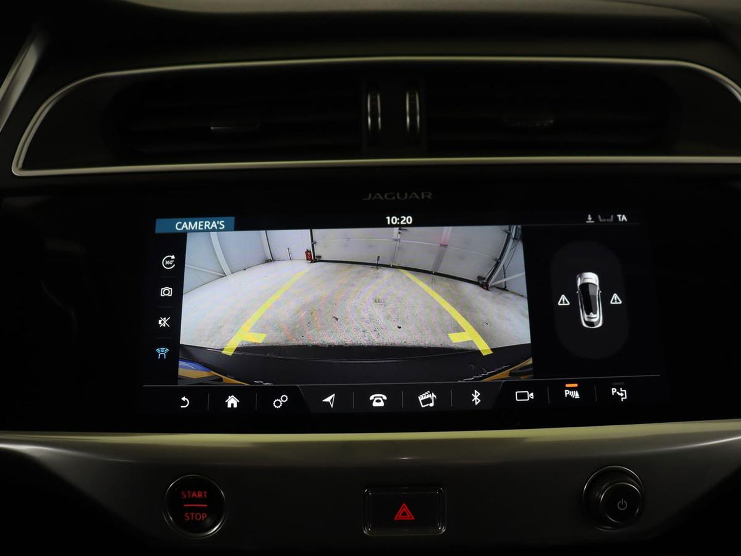 Jaguar I-PACE EV400 HSE 90 kWh | Leder | Meridian Sound | Achterbankverwarming | Adaptive cruise | 360 Camera | Carplay | Matrix LED | Keyless | Stoelverwarming | Navigatie