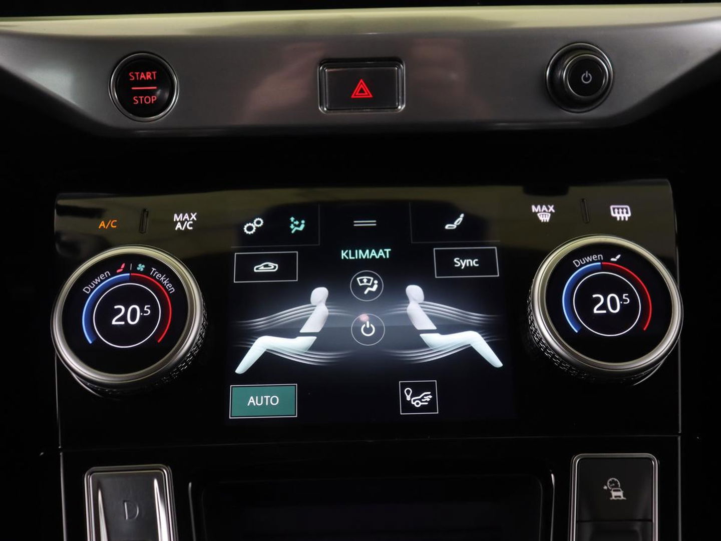 Jaguar I-PACE EV400 HSE 90 kWh | Leder | Meridian Sound | Achterbankverwarming | Adaptive cruise | 360 Camera | Carplay | Matrix LED | Keyless | Stoelverwarming | Navigatie