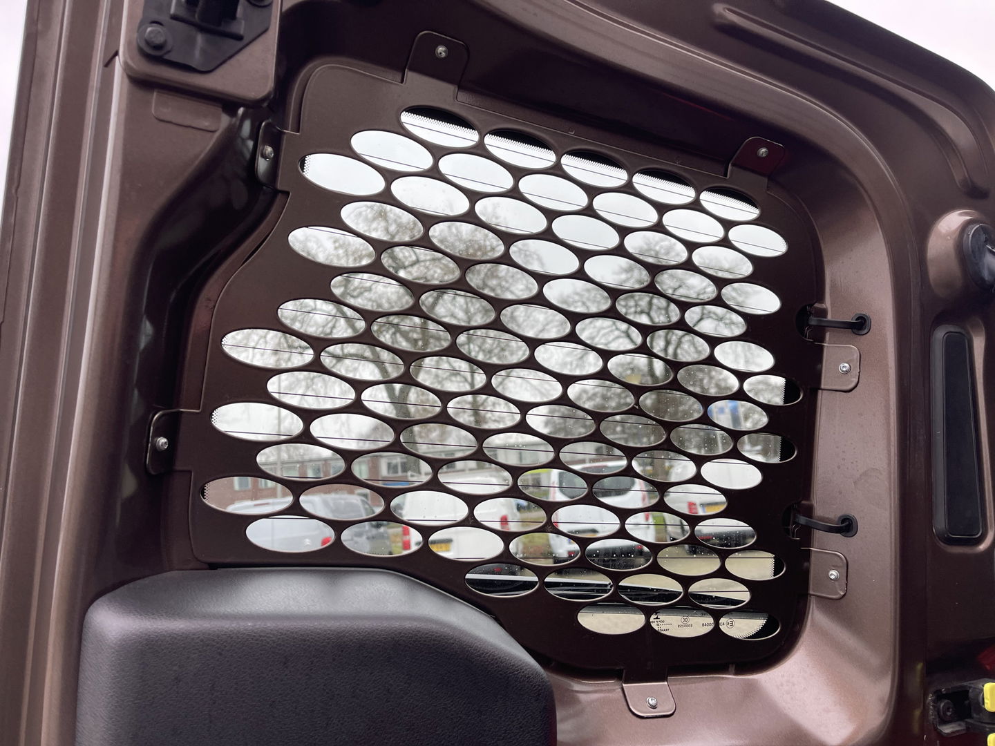 Toyota ProAce Compact 2.0 D-4D 122pk automaat Navigator L1H1 / vaste prijs rijklaar € 16.950 ex btw / lease vanaf € 285 / bruin metallic / euro 6 diesel / bpm vrij / airco / cruise / navi / trekhaak / pdc !