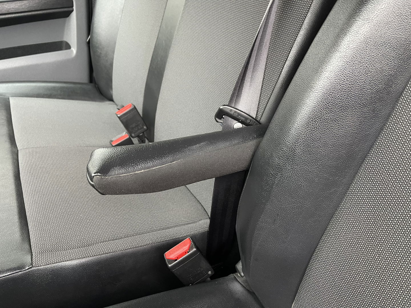 Toyota ProAce Compact 2.0 D-4D 122pk automaat Navigator L1H1 / vaste prijs rijklaar € 16.950 ex btw / lease vanaf € 285 / bruin metallic / euro 6 diesel / bpm vrij / airco / cruise / navi / trekhaak / pdc !