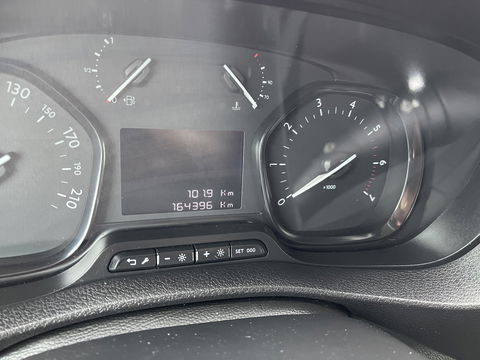 Toyota ProAce Compact 2.0 D-4D 122pk automaat Navigator L1H1 / vaste prijs rijklaar € 16.950 ex btw / lease vanaf € 285 / bruin metallic / euro 6 diesel / bpm vrij / airco / cruise / navi / trekhaak / pdc !