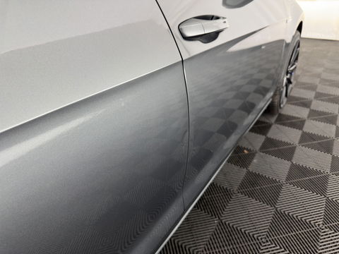 Volkswagen E-Golf {SOH-100%) Aut.* LUXURY-LEATHER | FULL-LED | NAVI-FULLMAP | CAMERA | HEATED-SPORTSEATS | ECC | PDC | CARPLAY | CRUISE | PRIVACY-GLASS | DIGI-COCKPIT | AMBIENT-LIGHT | CCS-FASTLOADER | 19''ALU*