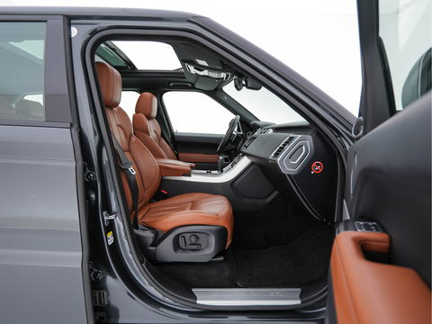 Land Rover Range Rover Sport 3.0 TDV6 HSE Dynamic Aut. *PANO | DIGI-COCKPIT | LUXURY-LEATHER | XENON | NAVI-FULLMAP | CAMERA | KEYLESS | AIR-SUSPENSION | ECC | PDC | HEATED-SPORTSEATS | AMBIENT-LIGHT | CARBON-INLAY | SHIFT-PADDLES | CRUISE |