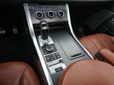 Land Rover Range Rover Sport 3.0 TDV6 HSE Dynamic Aut. *PANO | DIGI-COCKPIT | LUXURY-LEATHER | XENON | NAVI-FULLMAP | CAMERA | KEYLESS | AIR-SUSPENSION | ECC | PDC | HEATED-SPORTSEATS | AMBIENT-LIGHT | CARBON-INLAY | SHIFT-PADDLES | CRUISE |