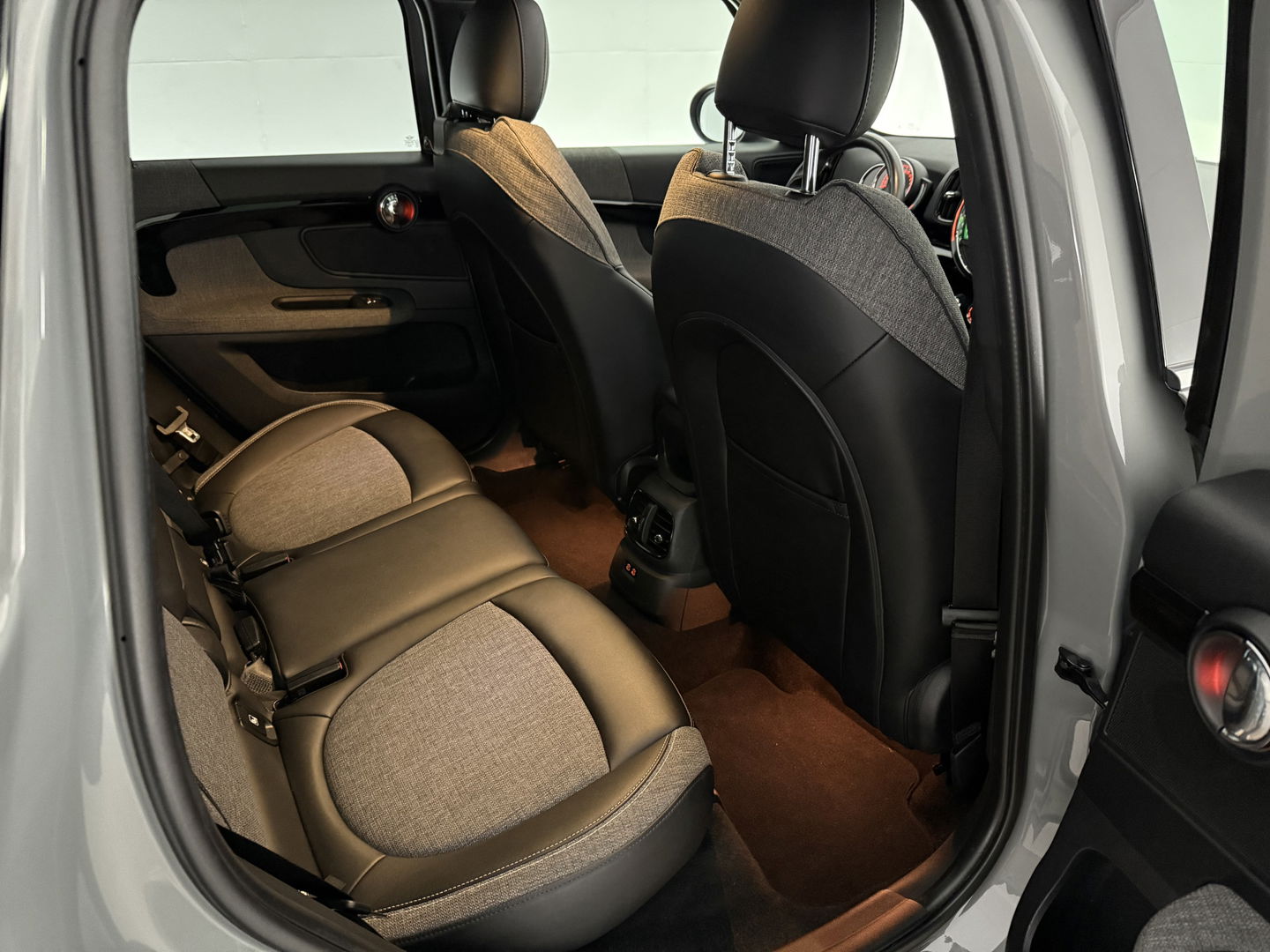 MINI Countryman 1.5 Cooper Chili | Pano | Sfeer | H/K | Carplay | Cruise | Trekh. | Stoelverw. | Keyless | NAP