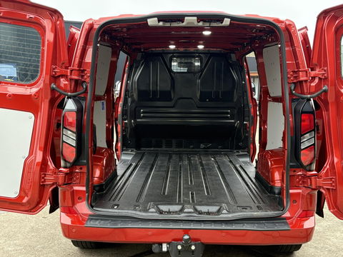 Ford Transit Custom 320 2.0 TDCI L2H1 Limited 170PK | NEXT LEVEL EDITION | LED | SUPER DIKKE UITVOERING |