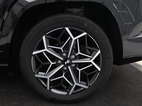 Hyundai Tucson 1.6 T-GDI PHEV N Line Sky 4WD | Panoramadak | Stoelverwarming | Leder/Alcantara | Camera | Adaptive cruise | Carplay | Full LED | Stuurverwarming | Keyless | Plug In