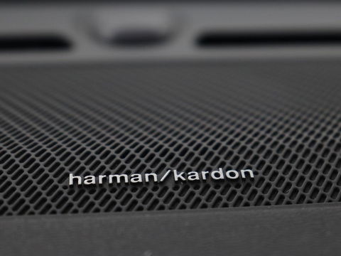 Volvo XC40 1.5 T5 Recharge Momentum Pro | Harman/Kardon | Camera | Carplay | Half leder | Navigatie | Cruise control | Climate control | Parkeerhulp | Full LED | PHEV | Plug In