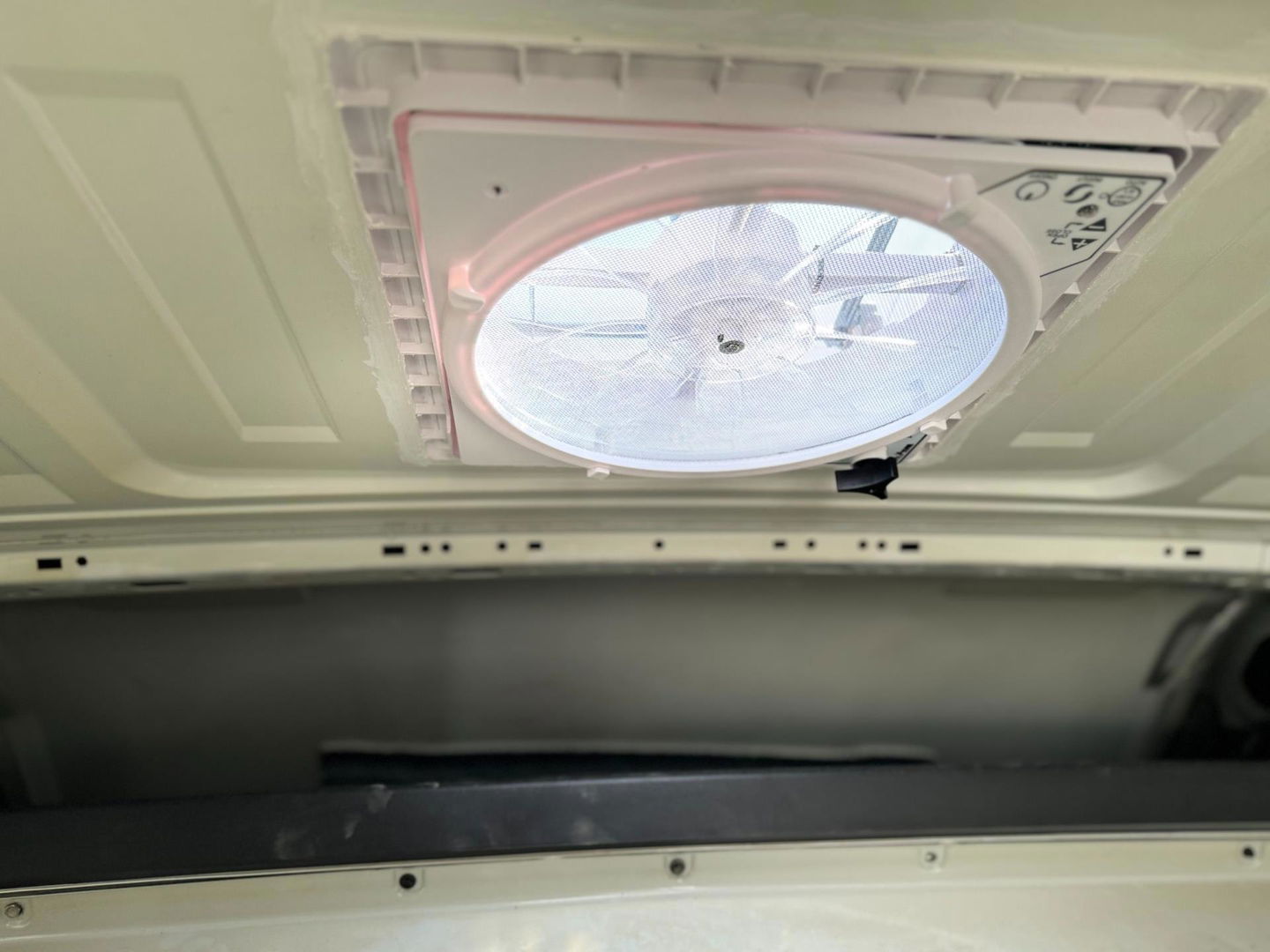 Peugeot Boxer 335 2.2 BlueHDi 140 L3H2 Premium Camera Airco Navi