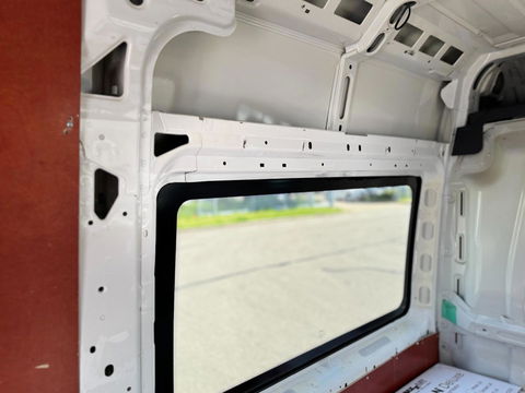 Peugeot Boxer 335 2.2 BlueHDi 140 L3H2 Premium Camera Airco Navi