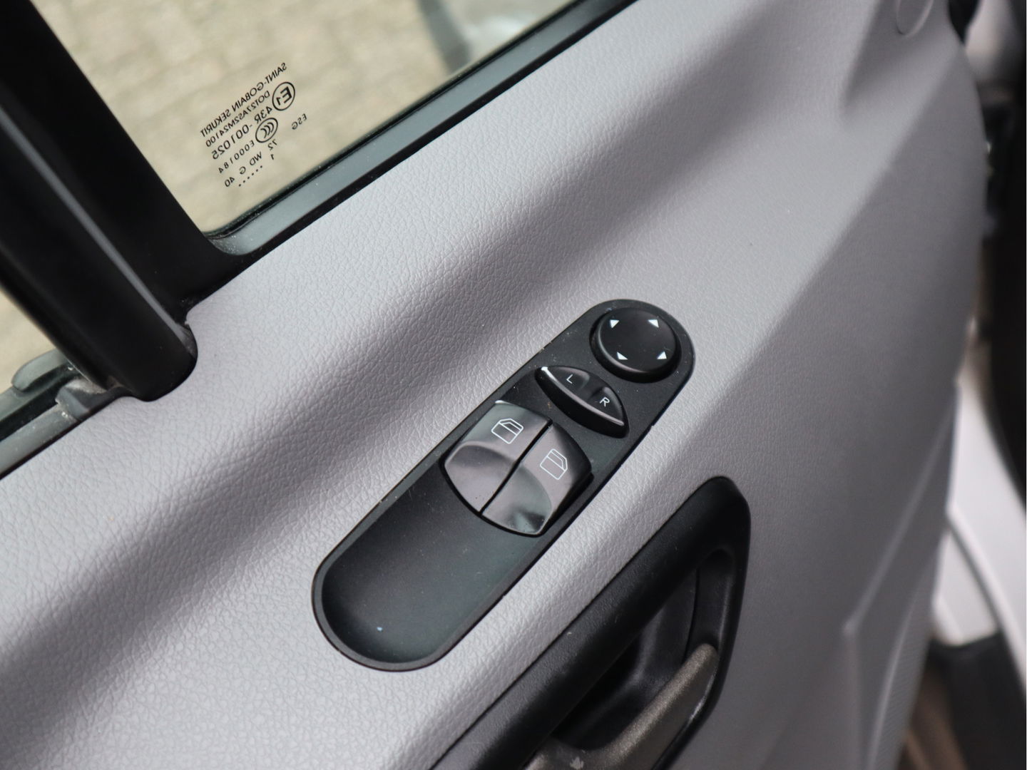 Mercedes-Benz Sprinter 316 CDI Automaat L2H2 - Trekhaak 2,8t KG - Xenon - 1ste Eigenaar