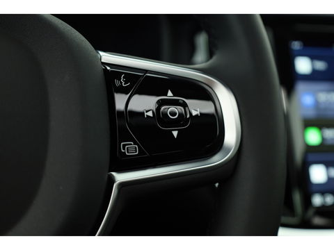 Volvo S60 T8 Polestar Engineered | 20 inch |Öhlins | Pano | HUD | Bowers & Wilkins | 360cam | Pilot Assist