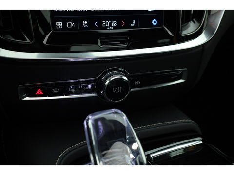 Volvo S60 T8 Polestar Engineered | 20 inch |Öhlins | Pano | HUD | Bowers & Wilkins | 360cam | Pilot Assist