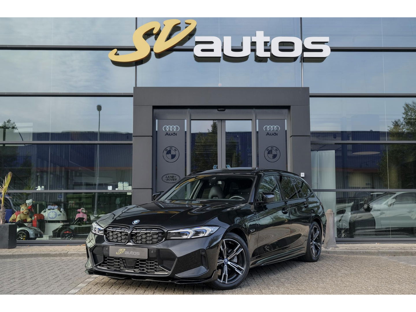 BMW 3 Serie Touring 330e 292pk M-sport Panoramadak M3 seats *BTW* Head-up Laser lampen Adaptive cruise Camera