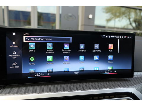 BMW 3 Serie Touring 330e 292pk M-sport Panoramadak M3 seats *BTW* Head-up Laser lampen Adaptive cruise Camera