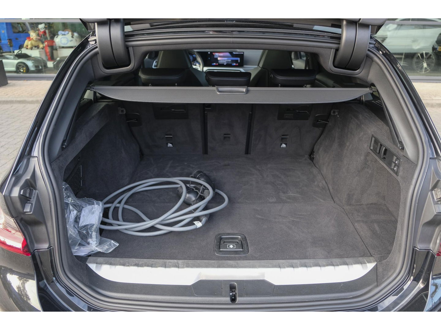 BMW 3 Serie Touring 330e 292pk M-sport Panoramadak M3 seats *BTW* Head-up Laser lampen Adaptive cruise Camera