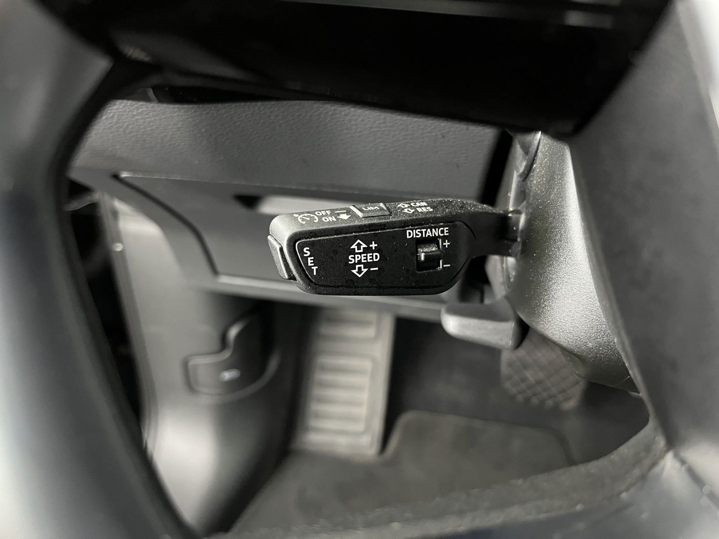 Audi e-tron 55 quattro Advanced edition Plus 95 kWh [3-Fase] {SOH-93%} (INCL-BTW) Aut.*LUXURY-LEATHER | ADAPTIVE-CRUISE | FULL-LED | DIGI-COCKPIT | KEYLESS | MEMORY-PACK | CAMERA | NAVI-FULLMAP | SHIFT-PADDLES | DAB+ | HEATED-COMFORTSEATS | DRIVE-SELECT | 20''AL