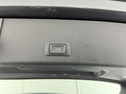 Audi e-tron 55 quattro Advanced edition Plus 95 kWh [3-Fase] {SOH-93%} (INCL-BTW) Aut.*LUXURY-LEATHER | ADAPTIVE-CRUISE | FULL-LED | DIGI-COCKPIT | KEYLESS | MEMORY-PACK | CAMERA | NAVI-FULLMAP | SHIFT-PADDLES | DAB+ | HEATED-COMFORTSEATS | DRIVE-SELECT | 20''AL