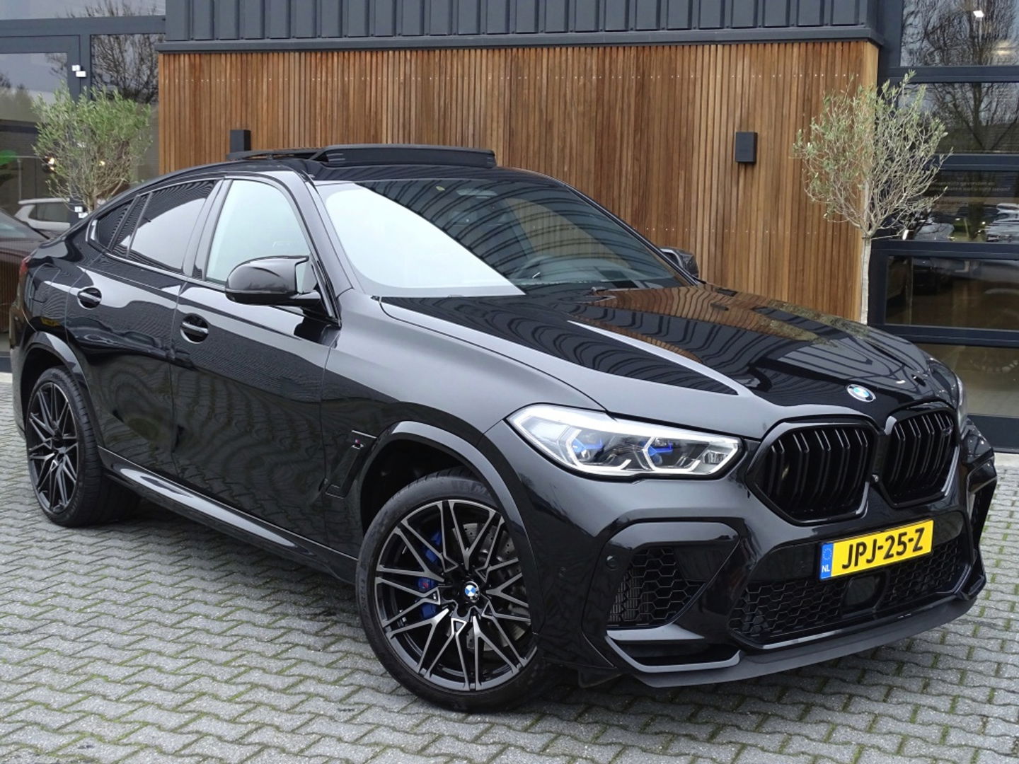 BMW X6 M Competition 627PK / SkyLounge / Carbon / Laser / M- Individual /