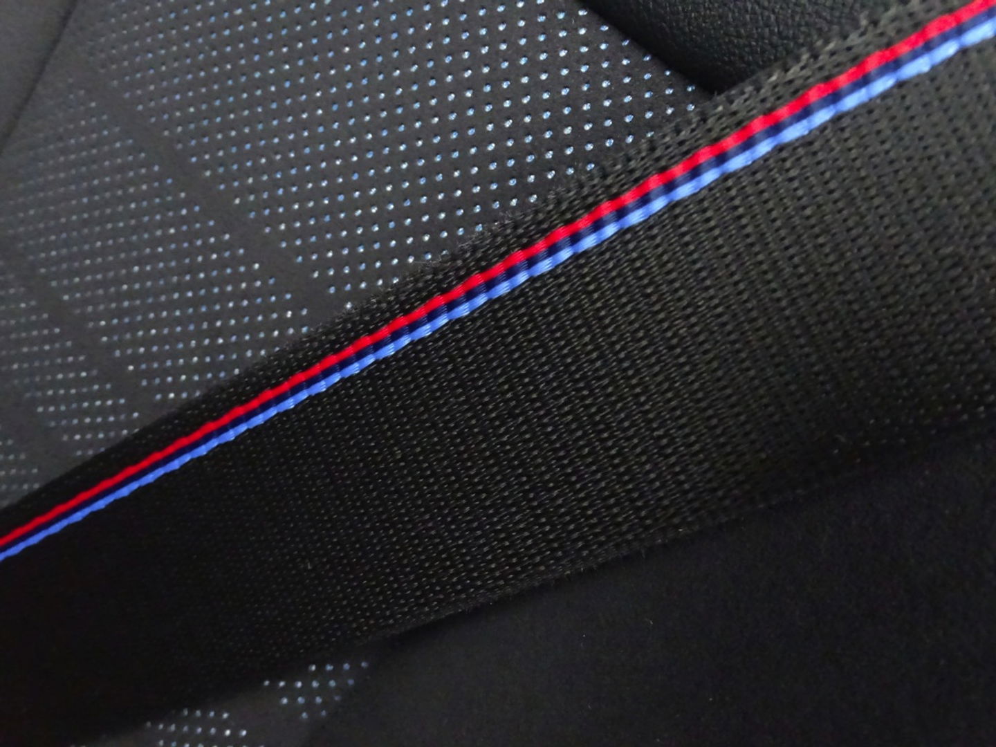 BMW 3 Serie Touring 320e 204PK xDrive M Sport / nieuw type / LED