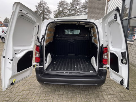 Peugeot Partner 1.2 PureTech Premium benzine grijs kenteken / originele Nederlandse bus / lease vanaf € 201 / zakelijk bpm vrij / vaste prijs rijklaar € 11.950 ex btw / airco / cruise / navigatie