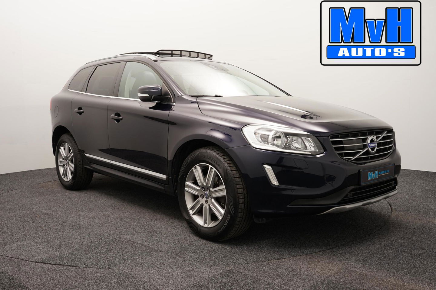 Volvo XC60 2.0 T6 Summum 306PK|PANO|H/K AUDIO|ADAP.CRUISE|TREKH
