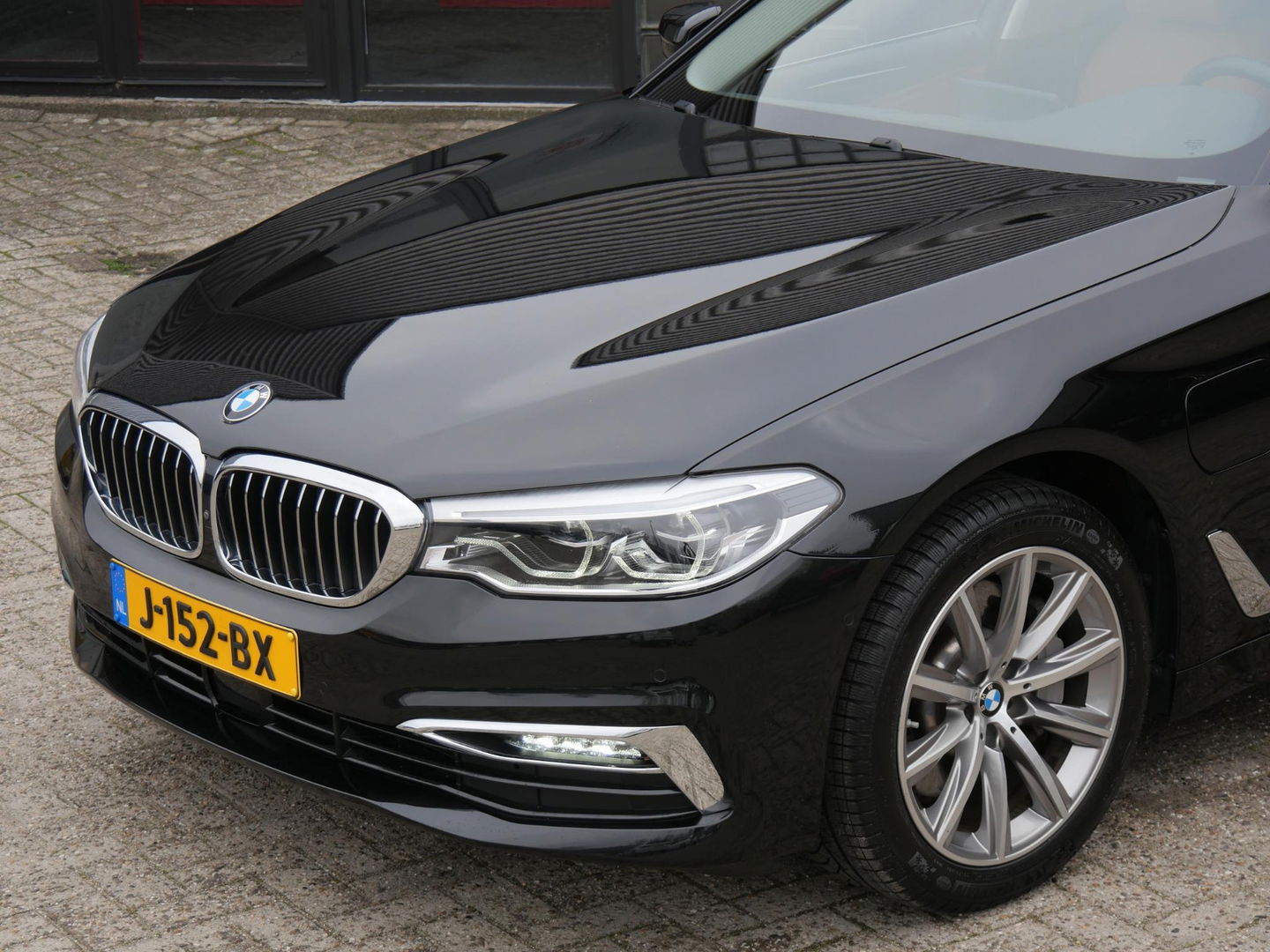 BMW 5 Serie 530e SCHUIFDAK/ COGNAC LEER/ 360°CAMERA/ DRIVING ASSISTANCE PLUS PAKKET