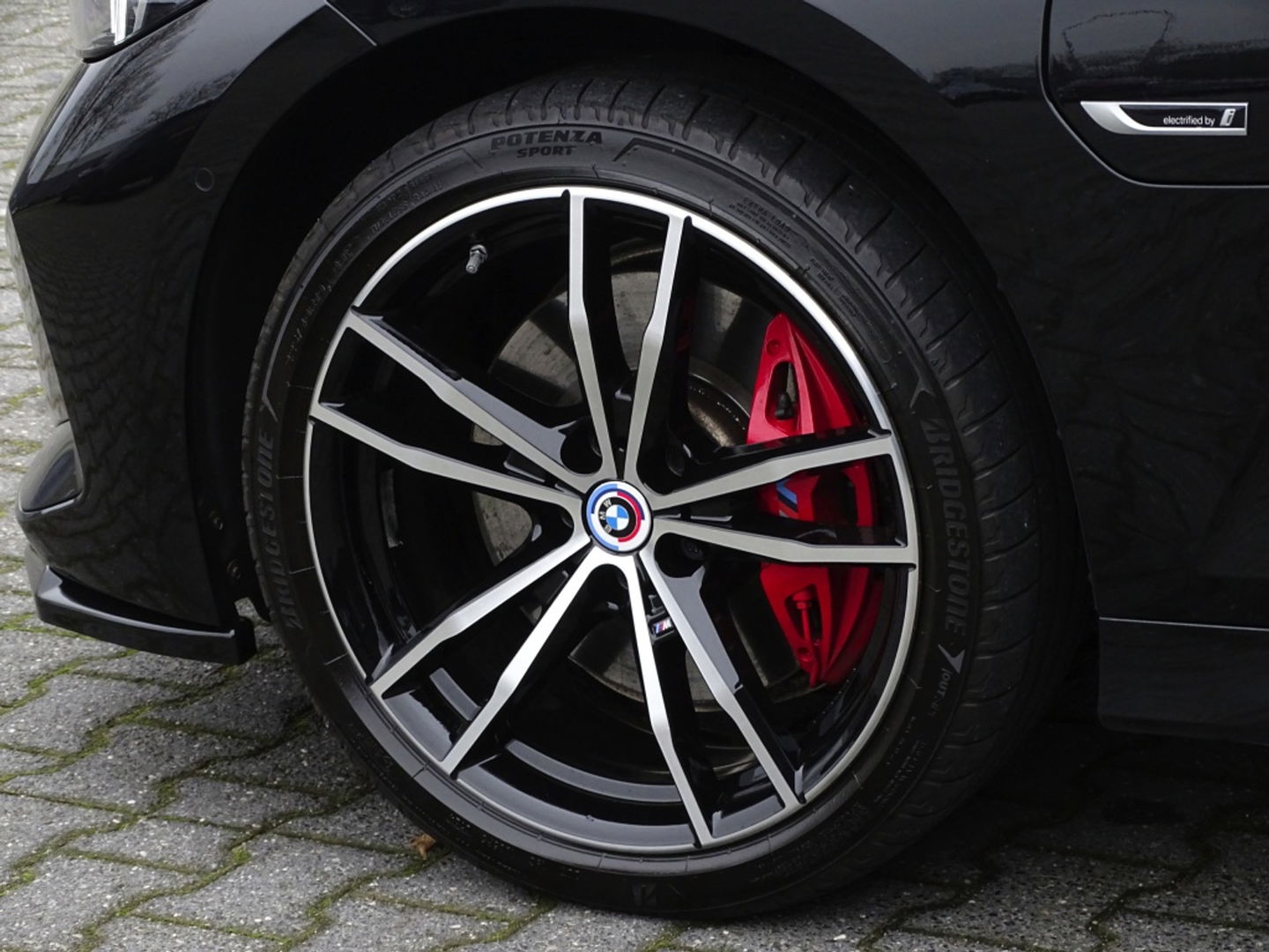 BMW 3 Serie Touring 320e 204PK xDrive M Sport / nieuw type / LED