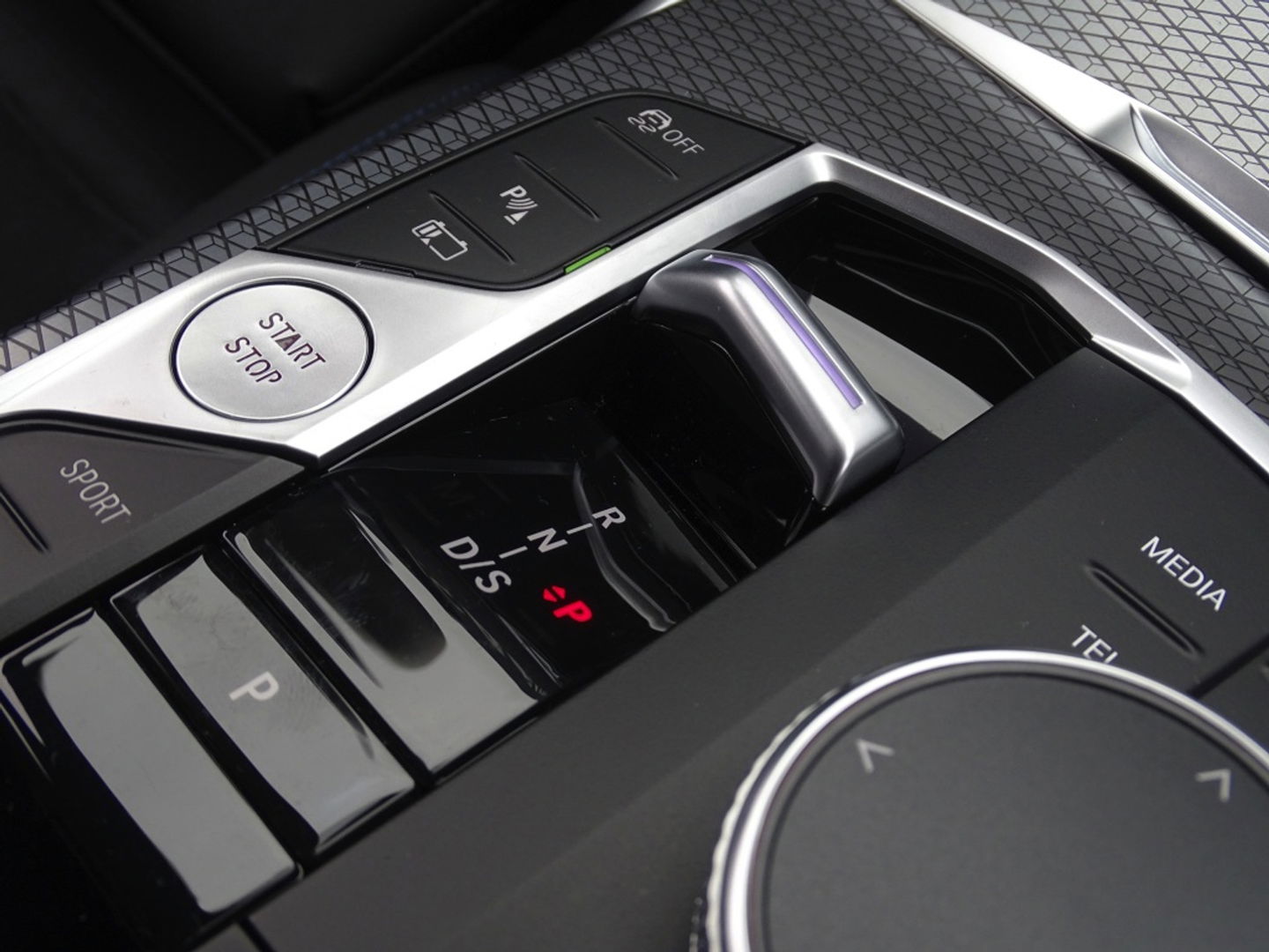 BMW 3 Serie Touring 320e 204PK xDrive M Sport / nieuw type / LED