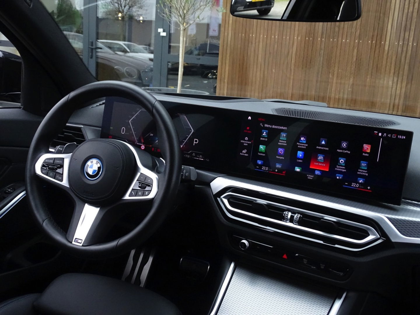 BMW 3 Serie Touring 320e 204PK xDrive M Sport / nieuw type / LED