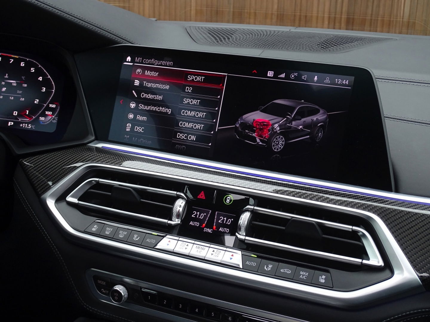 BMW X6 M Competition 627PK / SkyLounge / Carbon / Laser / M- Individual /