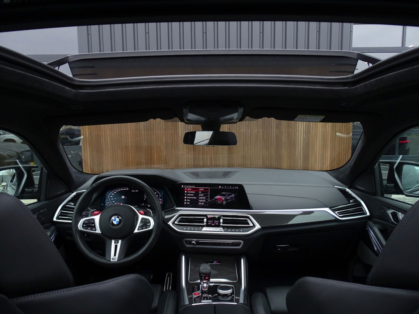 BMW X6 M Competition 627PK / SkyLounge / Carbon / Laser / M- Individual /