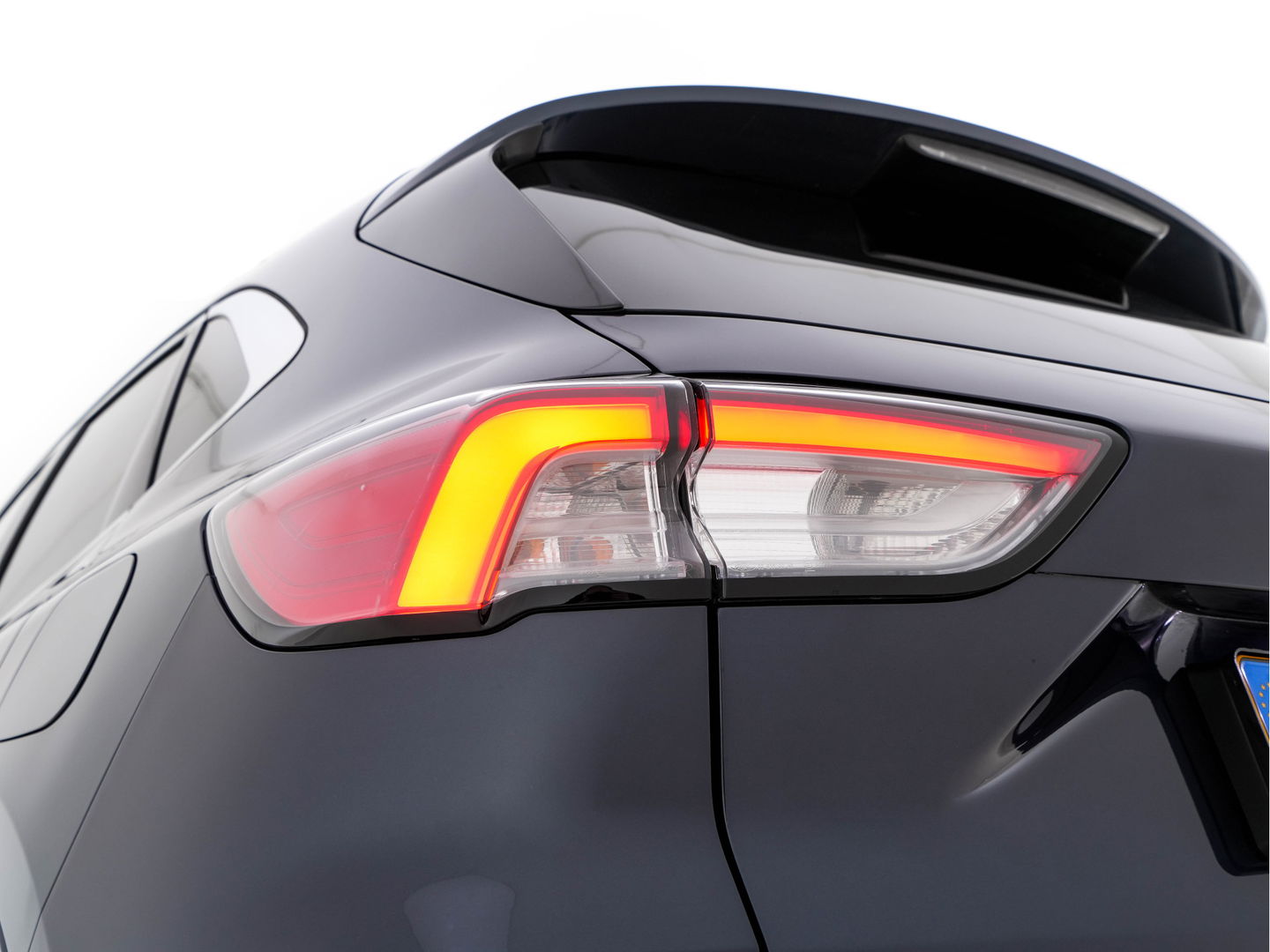 Ford Kuga 2.5 PHEV Vignale (Plug-In) (INCL-BTW) Aut. *PANO | LUXURY-LEATHER | DIGI-COCKPIT | FULL-LED | BANG/OLUFSEN-AUDIO |  HEAD-UP | KEYLESS | DAB | CARPLAY | NAVI-FULLMAP | MEMORY-PACK | HEATED-COMFORTSEATS | LANE-ASSIST | .