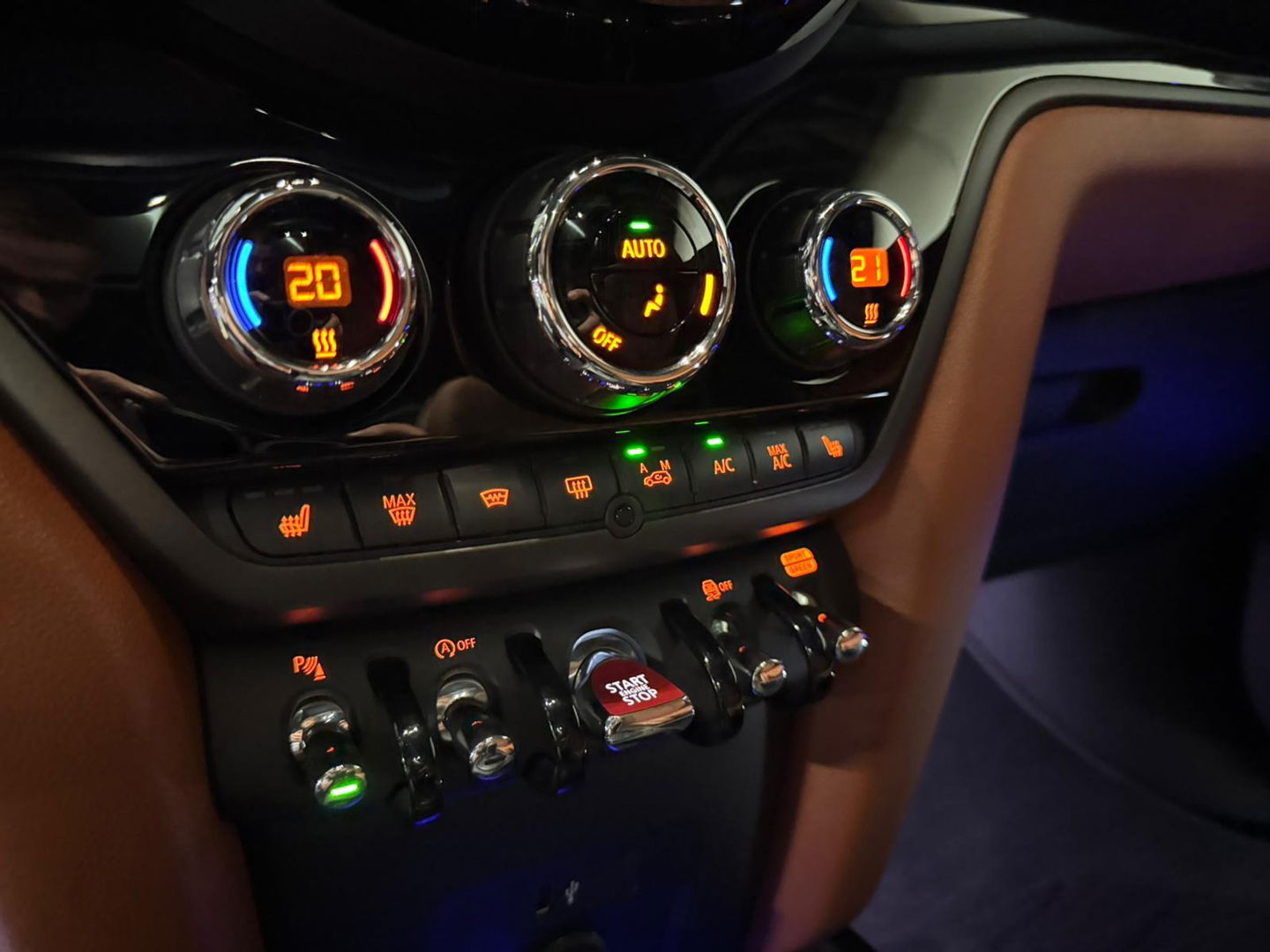 MINI Countryman 1.5 Cooper MINI Yours PANO KEYLESS