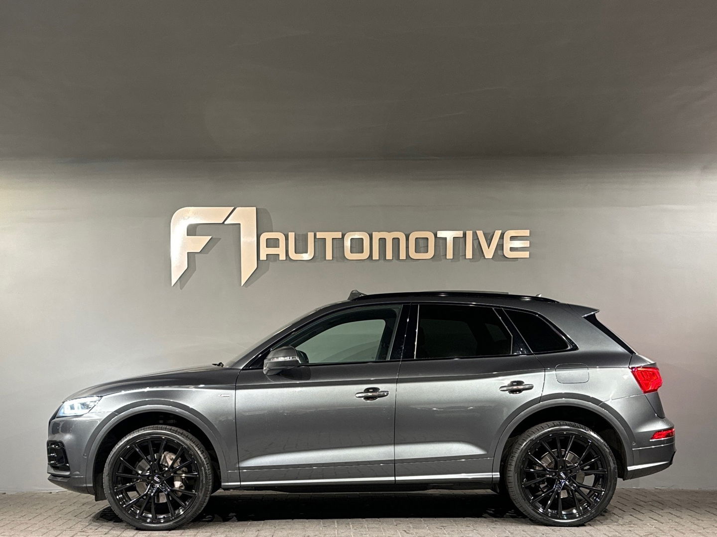Audi Q5 55 TFSI e quattro Comp Pano|RS Seat|HuD|B&O|Luchtvering