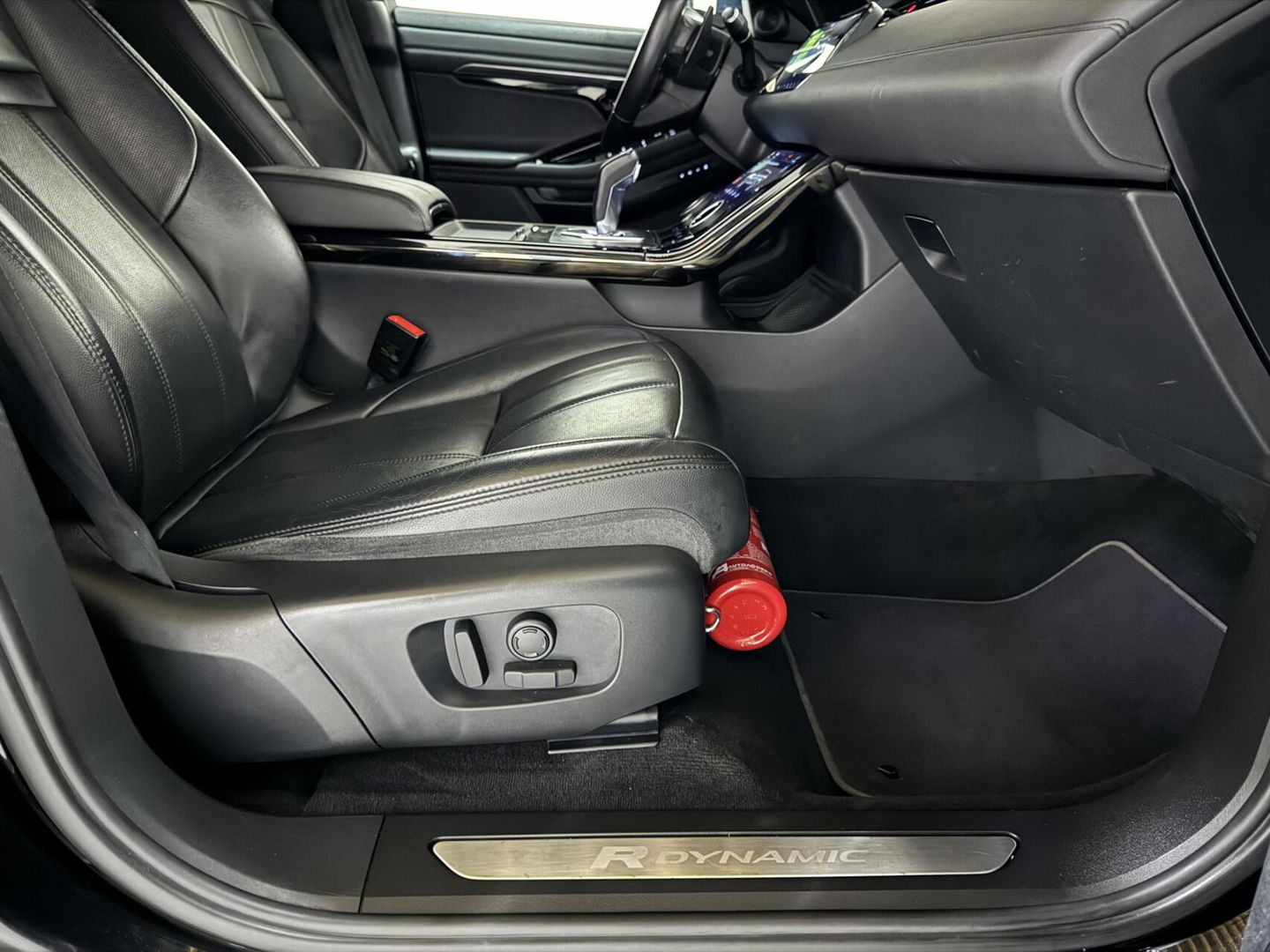 Land Rover Range Rover Evoque 1.5 P300e AWD R-Dynamic S Pano 360°