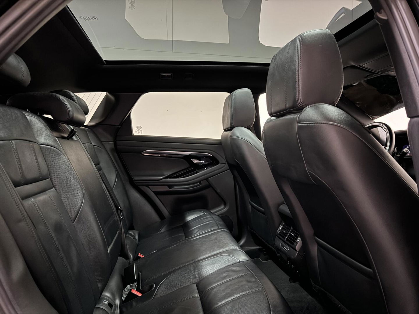 Land Rover Range Rover Evoque 1.5 P300e AWD R-Dynamic S Pano 360°