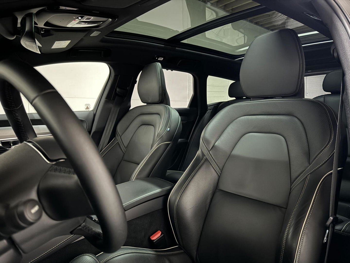 Volvo V90 2.0 T6 Plug-in hybrid AWD Ultra Dark Pano H/K 360 ACC Trekh.