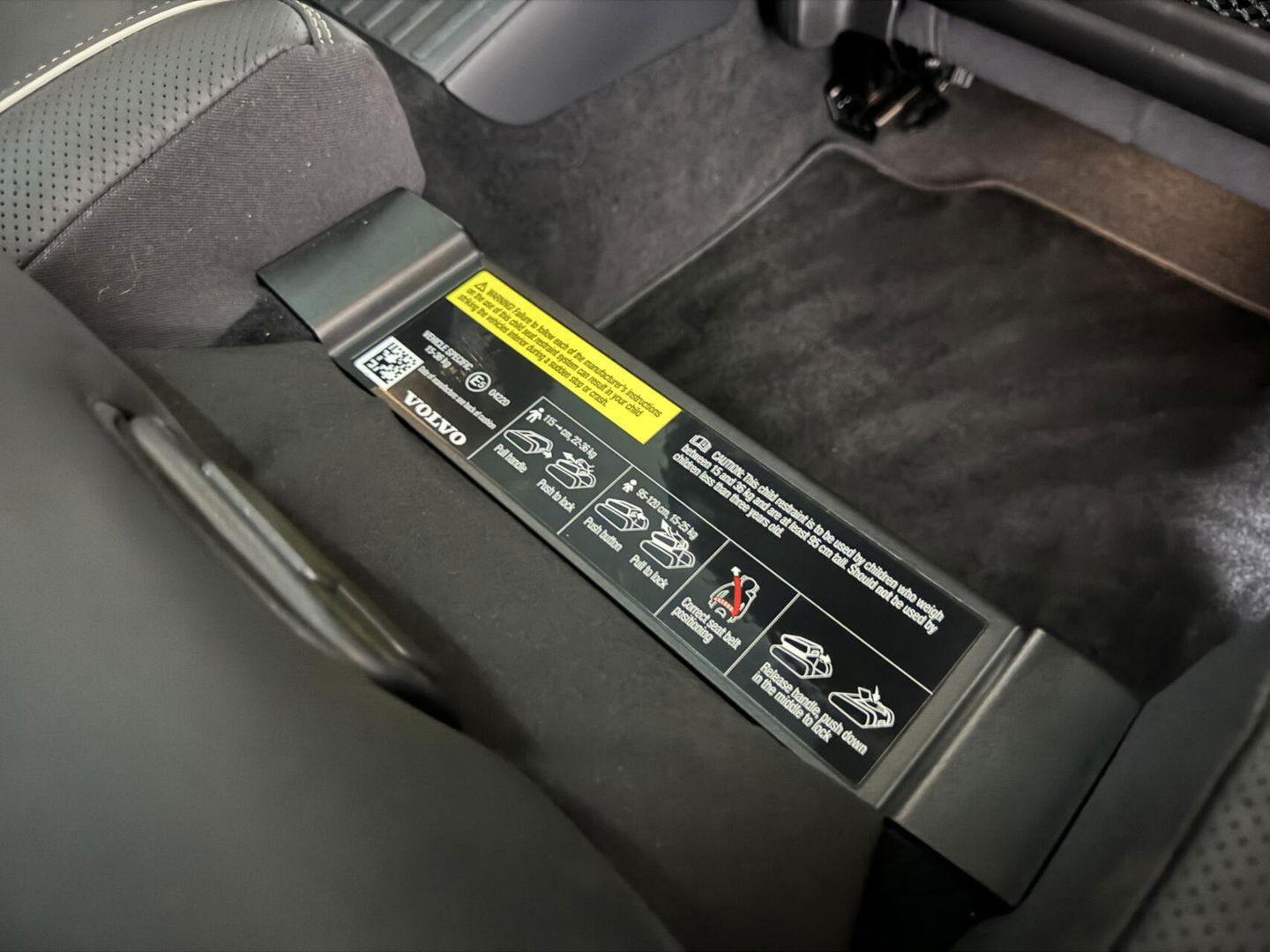 Volvo V90 2.0 T6 Plug-in hybrid AWD Ultra Dark Pano H/K 360 ACC Trekh.