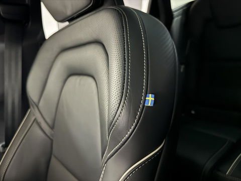 Volvo V90 2.0 T6 Plug-in hybrid AWD Ultra Dark Pano H/K 360 ACC Trekh.