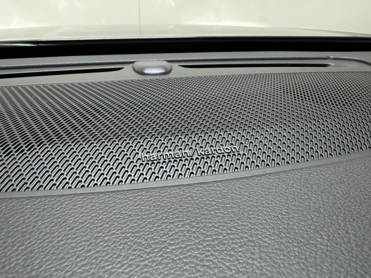 Volvo V90 2.0 T6 Plug-in hybrid AWD Ultra Dark Pano H/K 360 ACC Trekh.