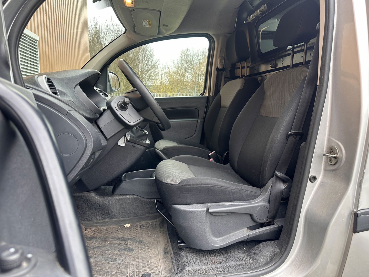 Renault Kangoo 1.5 dCi 75 Energy Comfort | EX BTW | Handel / Export | Trekhaak | Cruise Control | Parkeersensoren Achter | Navigatie | Airconditioning | Bluetooth |