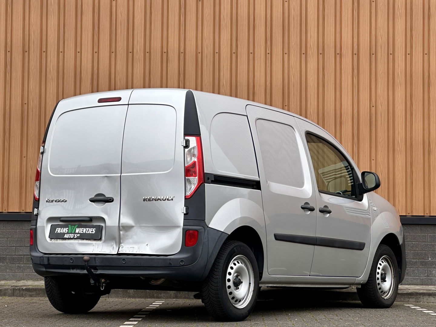 Renault Kangoo 1.5 dCi 75 Energy Comfort | EX BTW | Handel / Export | Trekhaak | Cruise Control | Parkeersensoren Achter | Navigatie | Airconditioning | Bluetooth |