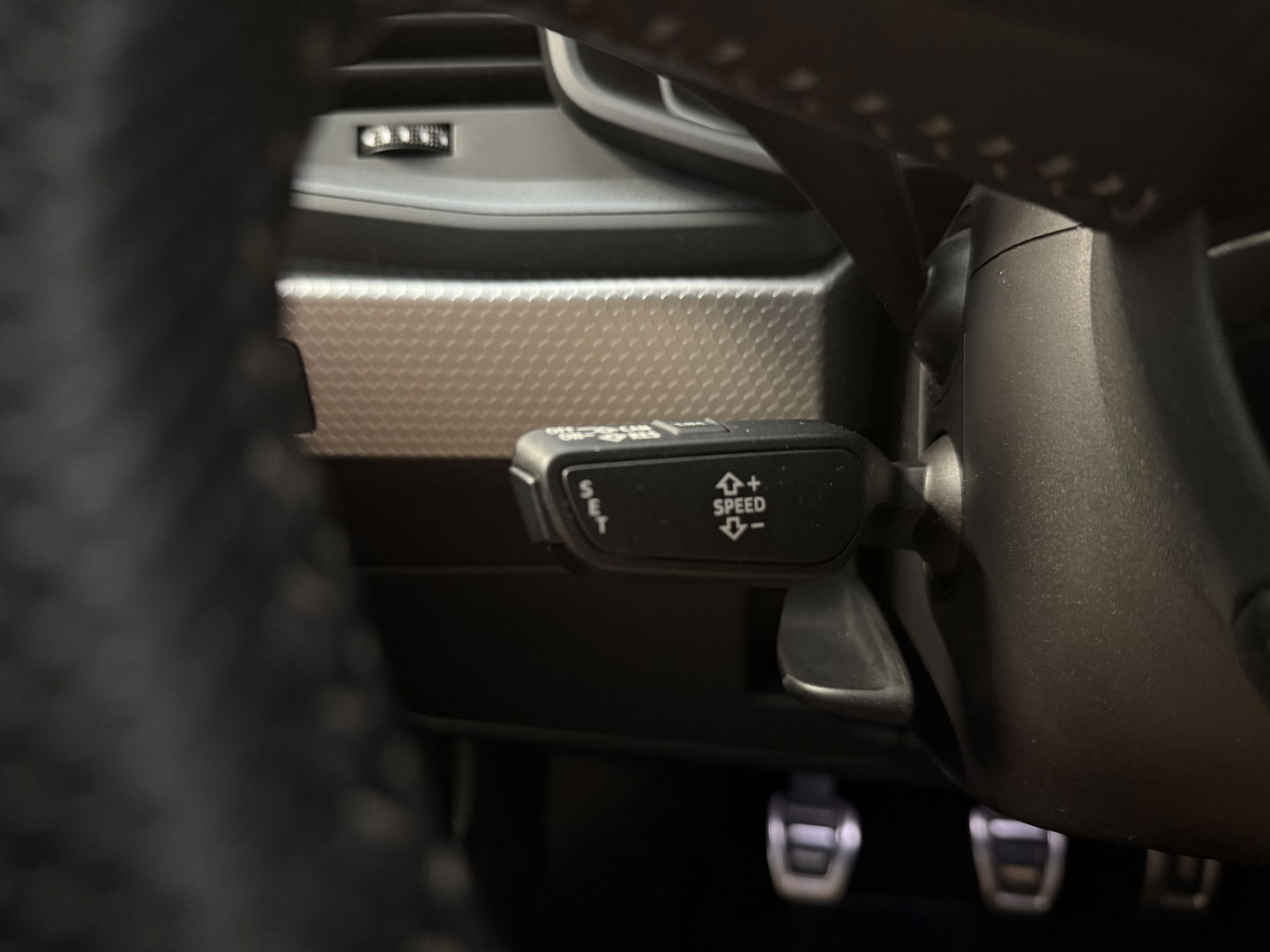 Audi A1 25 TFSI S-line | Virtual | Carplay | Cruise | Parkeersens. | LED | NAP