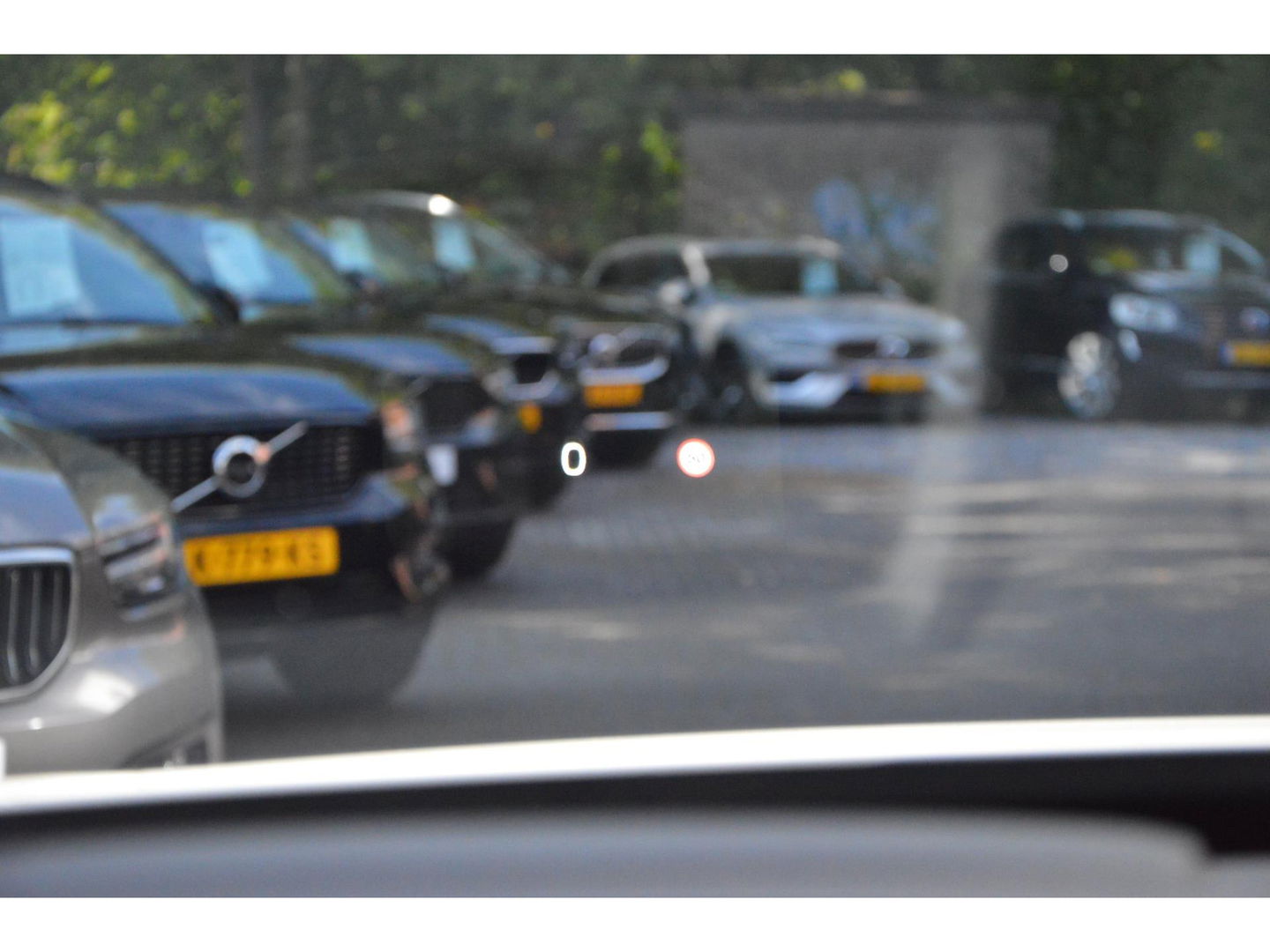 Volvo XC90 T8 Recharge AWD Ultimate Dark | Luchtvering | Head-Up | Panoramadak | Stoelventilatie | Pilot-Assist | Massage stoelen|