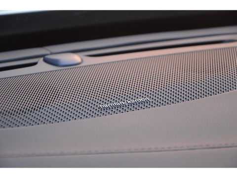 Volvo XC90 T8 Recharge AWD Ultimate Dark | Luchtvering | Head-Up | Panoramadak | Stoelventilatie | Pilot-Assist | Massage stoelen|